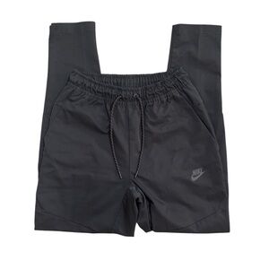 Nike Sportswear Tech Essentials Lined Commuter Pants (Men’s)